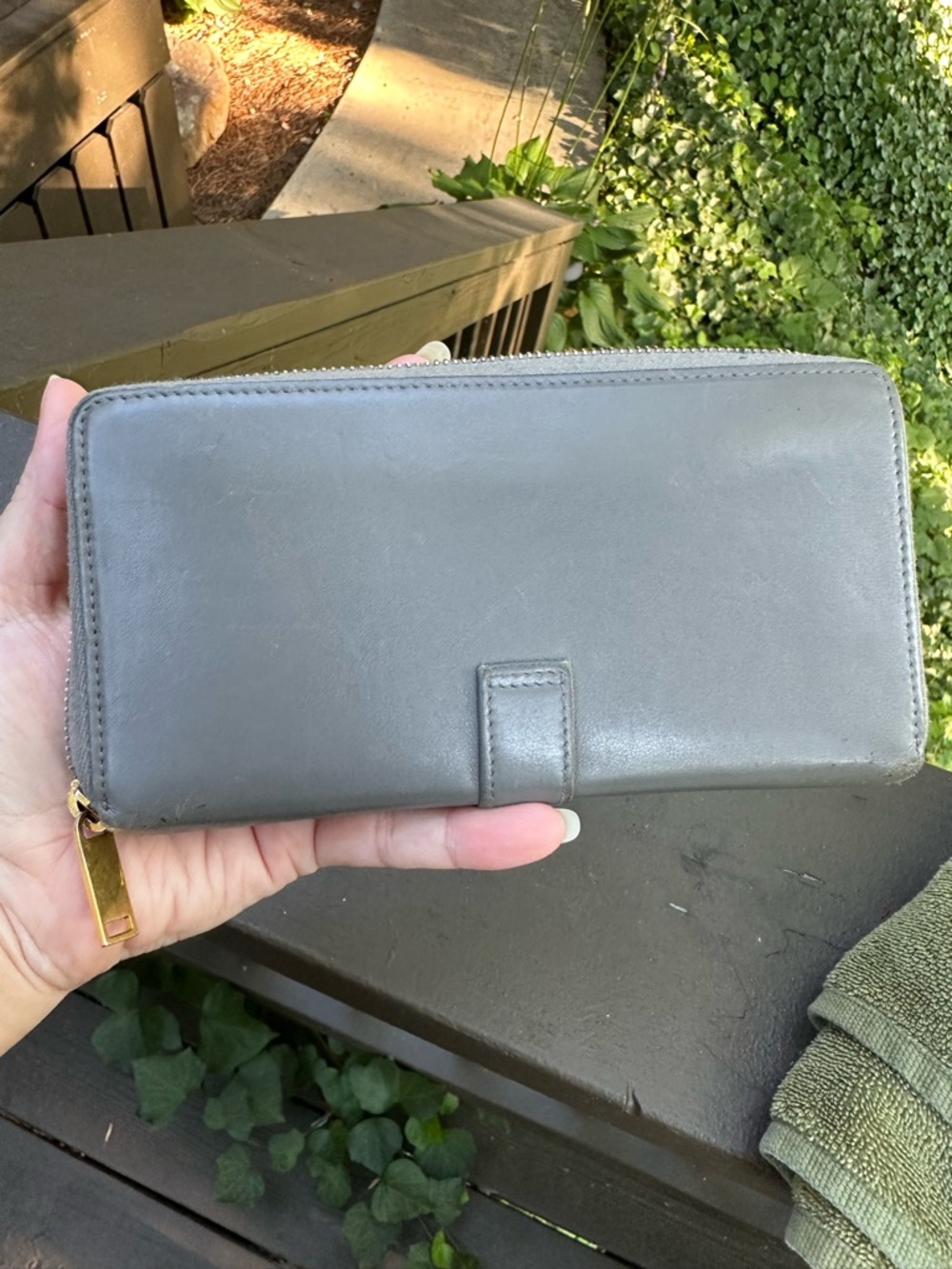 YSL Long Wallet - Picture 8 of 8